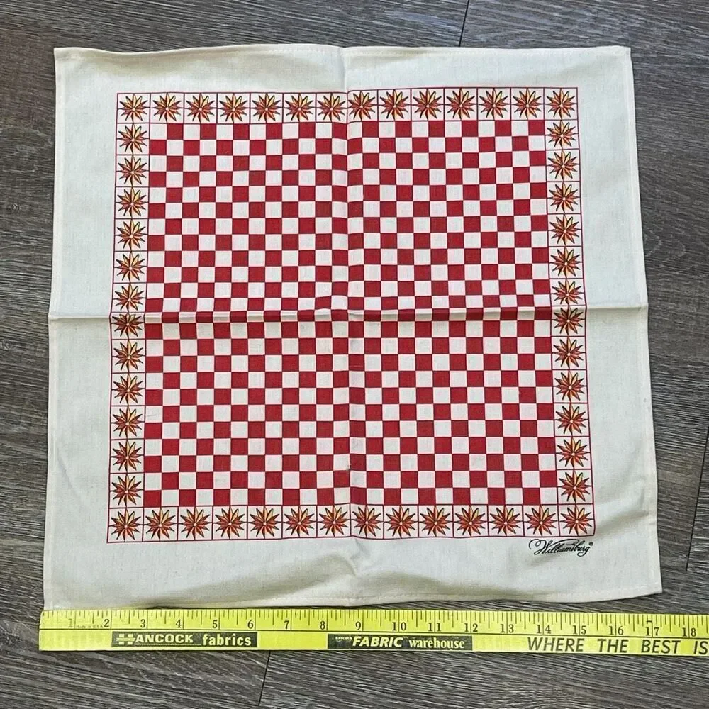 WILLIAMSBURG Kitchen Towel Red‎ White One Size Checkered Squares Print Handwoven